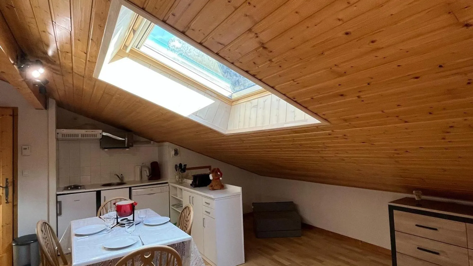Appartement Cosy Avec Piscine, Balcon Et Parking - Fr-1-629-124 Samoëns